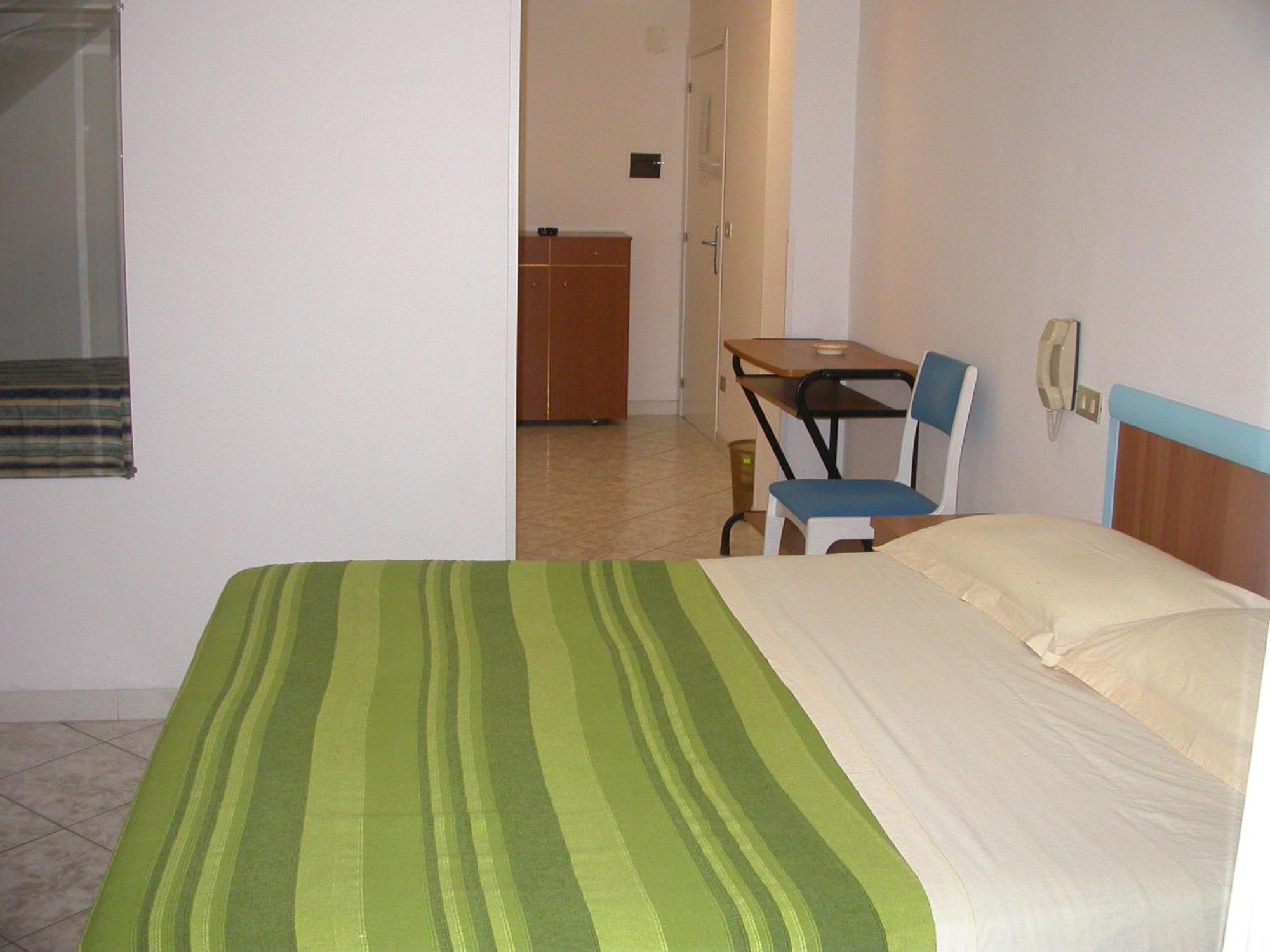 Hotel La Playa Сан-Бенедетто-дель-Тронто Экстерьер фото